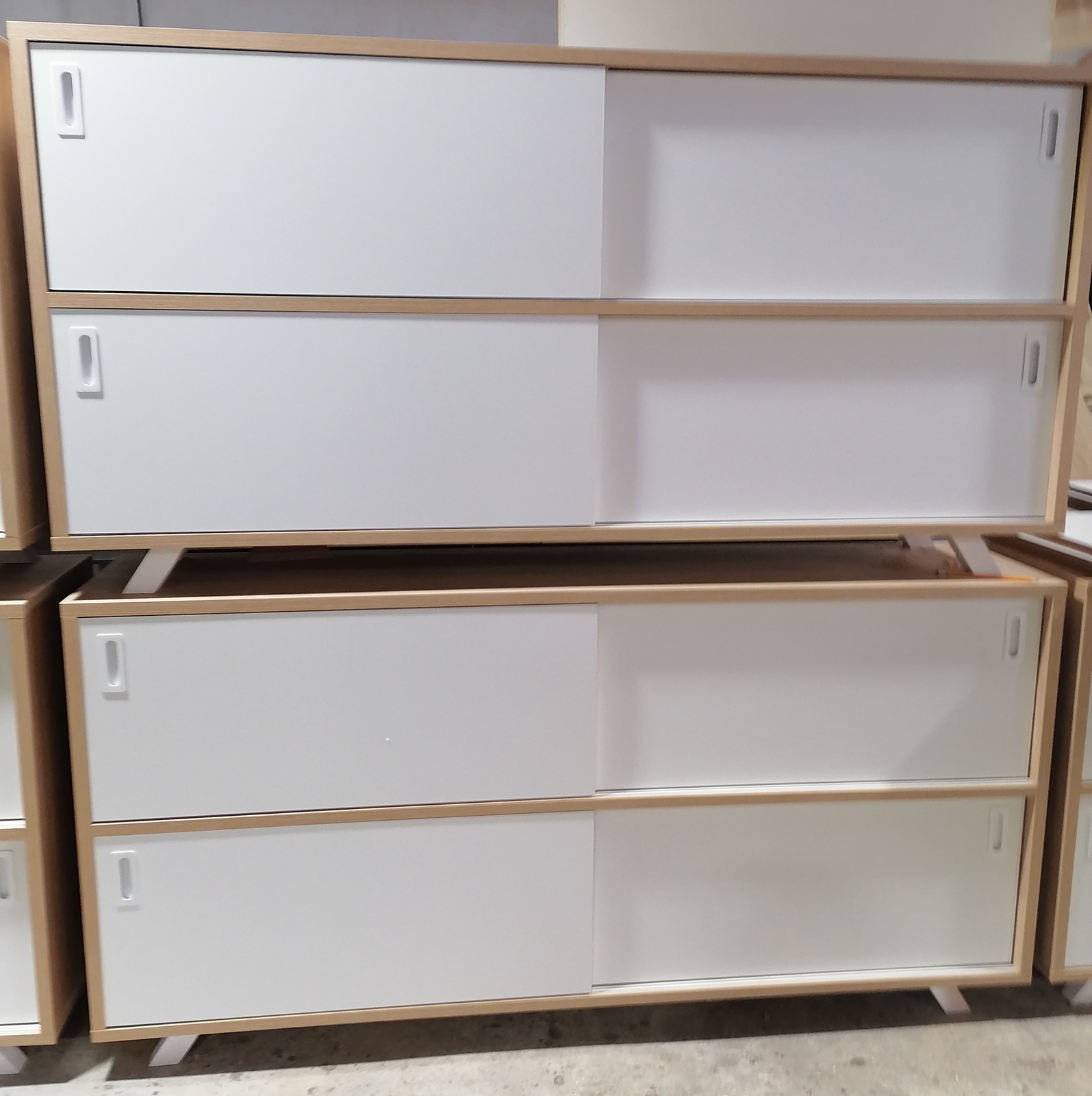 escritorio_muebles_bajos_frente